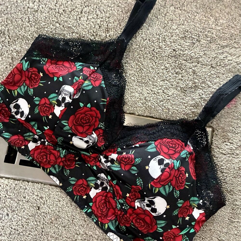 Torrid Curve Skull Rose Bralette Black Lace Goth Rockabilly Lingerie 1 (14-16)